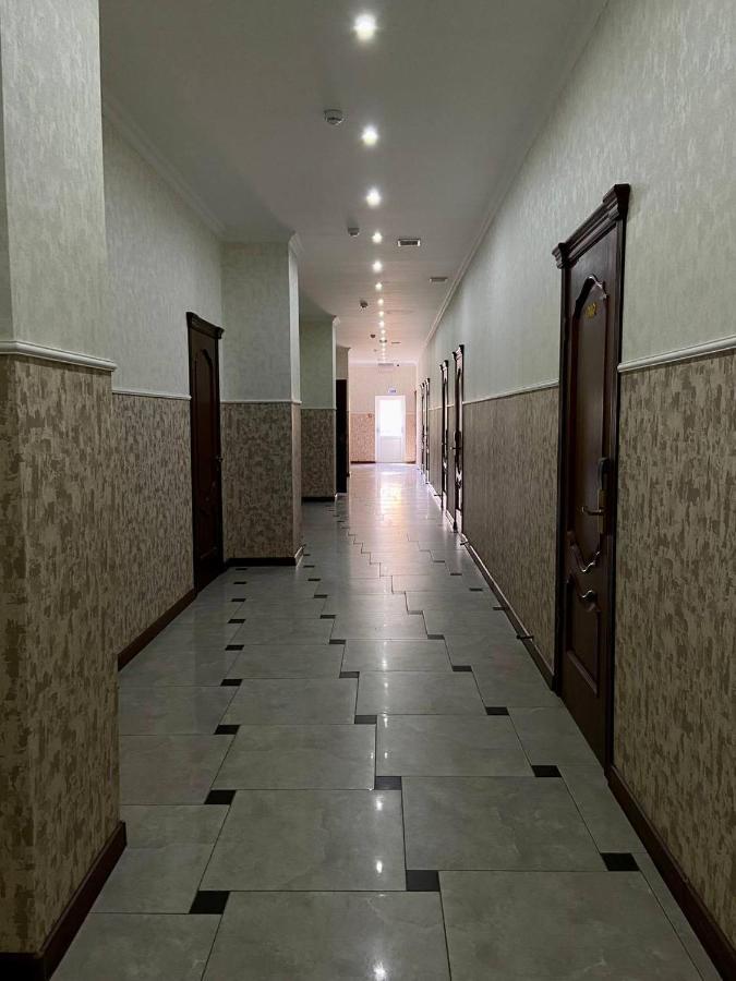 Alcazar Hotel Atyrau Exterior photo
